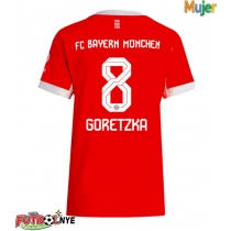 Camiseta Bayern Munich Leon Goretzka #8 Primera Equipación para mujer 2025-26 manga corta